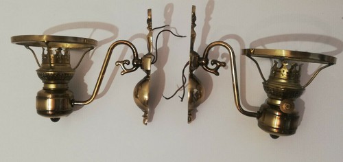 Lot appliques en laiton - de,