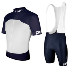 Set pantaloncini bavaglino