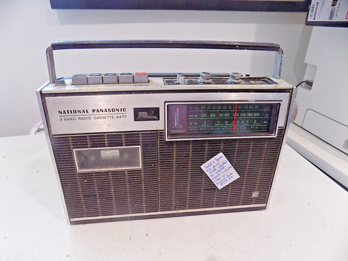 Radiocassetta national - radiocassetta,