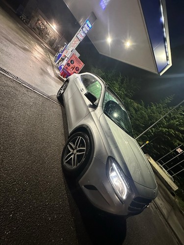 Mercedes