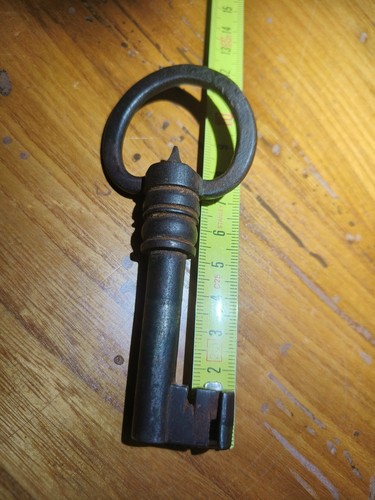 Chiave 600 area germanica - ,