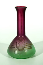 Vaso in vetro stile liberty