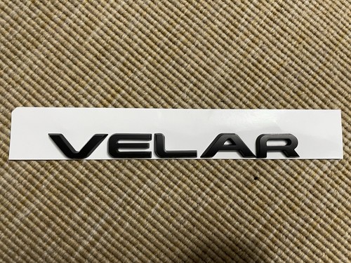 Scritta range rover velar - range,