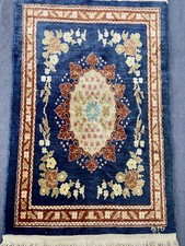 Tapis Perse Ghoum Soie Bleue