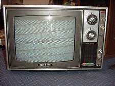 TV TV VINTAGE SONY TRINITRON