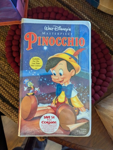 Pinocchio walt disney video - pinocchio,
