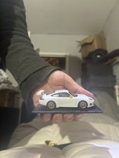 White Porche 911 Model Car
