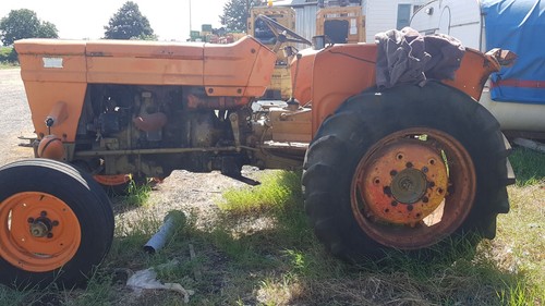 Trattore 650 cilindri 2 - cilindri,