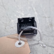 Presa USB Fiat Grande Punto 199 5P 1.2 B 48 KW 2005-09 735429751