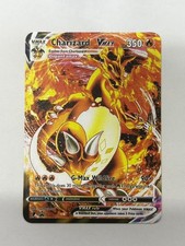 Carta Pokémon Charizard VMAX
