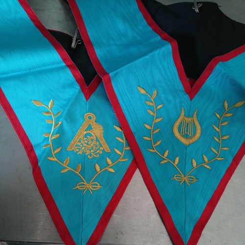 Sautoir officier détail - sautoir, au