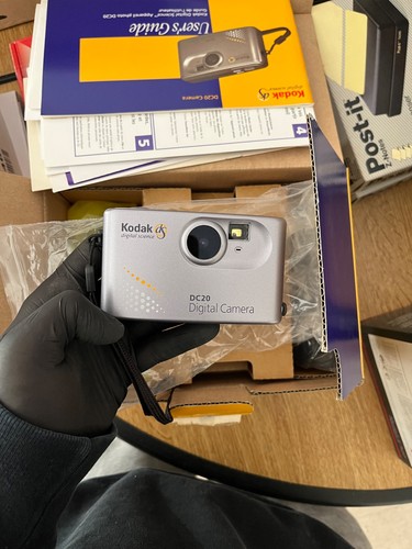 Kodak dc20 digital camera - kodak,
