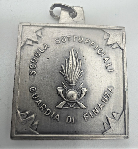 L68 medaglia scuola - l68-medaglia,