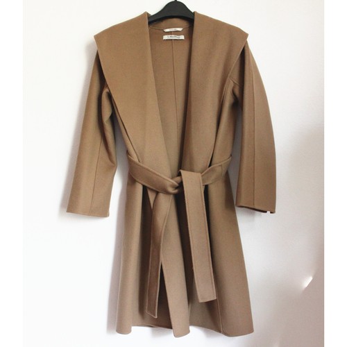 Cappotto lana vergine con