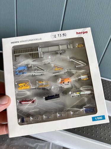 Herpa wings 500 - herpa,