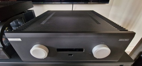 Amplificatore integrato