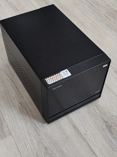 Shuttle xpc cube - sh570r8, intel