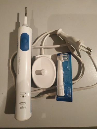 Oral pro 600 - oral-b, spazzolino