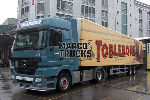 Foto camion mercedes benz - foto,