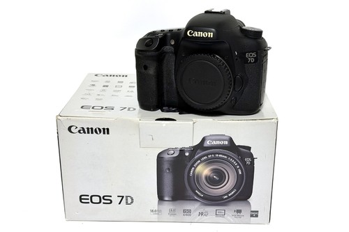 Fotocamera canon eos - canon,