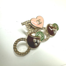 Spilla CHANEL I Love Coco CC