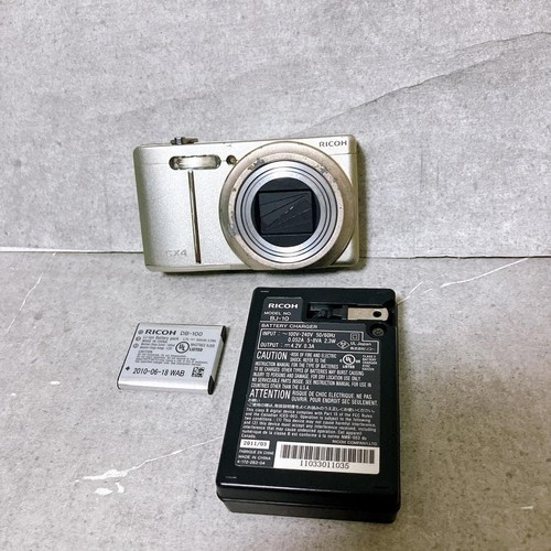 Fotocamera digitale compatta