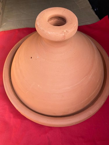 Grande tagine marocchina fatta - grande,