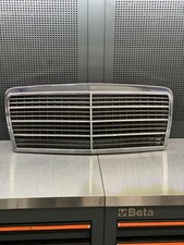 front grille mercedes w124