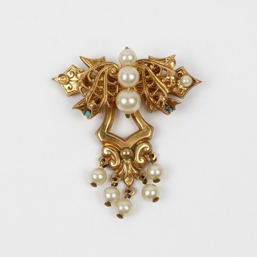 Spilla cluster perle - a,