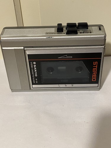 Vintage sanyo stereo cassette - vintage,
