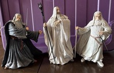 LOTR Gandalf The Grey & White