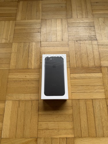 Apple iphone black - 32,