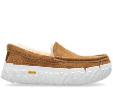 UGG AUSTRALIA ASCOT WRAP TECH