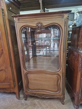 GRAZIOSA VETRINA PROVENZALE.