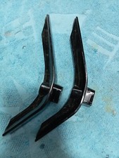Skyworth 32E2000 Piedi Di