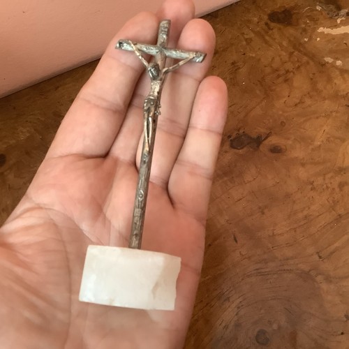 Crocifisso vintage metallo