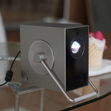 Proiettore fascio LG CineBeam