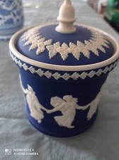 Scatola con coperchio in