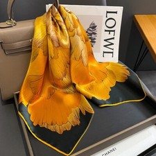 Sciarpa donna quadrata 27"