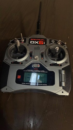 Spektrum dx6i 4ghz dsm2 - 2.4ghz,