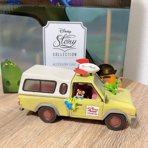 Disney store toy - disney, pizza