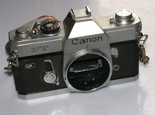 Fotocamera reflex 35mm - fotocamera,