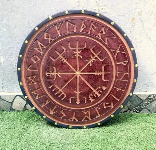 Scudo vichingo - , in