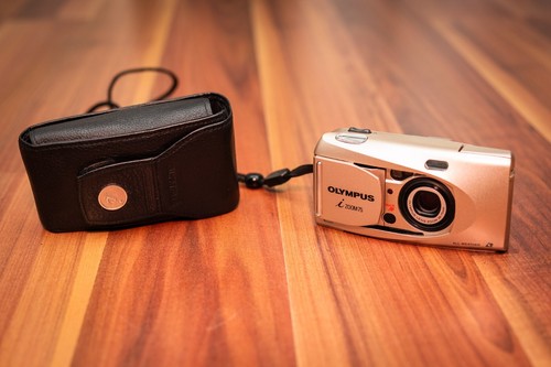 Olympus zoom fotocamera - i, 75