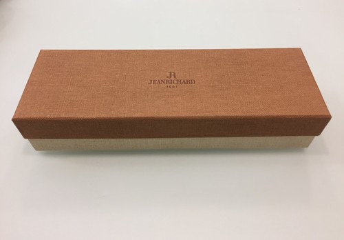 Scatola con cinturino - , jean