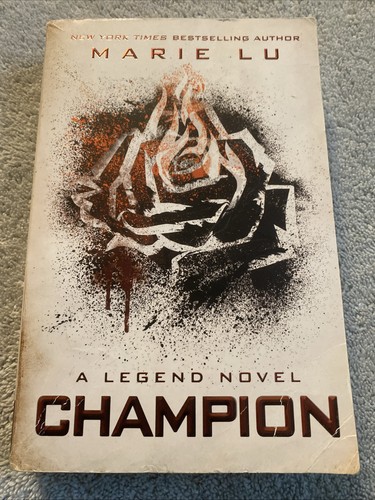 Champion paperback marie - marie, lu