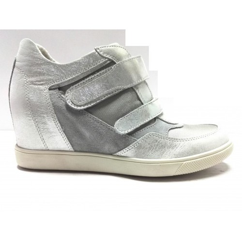 Sneakers scarpe sportive