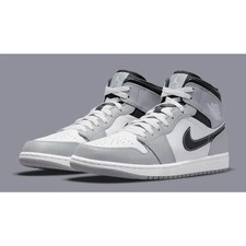 554724*078 Jordan 1 Mid Light