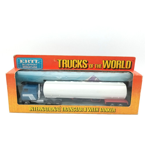 Ertl trucks the world 1418 - trucks,