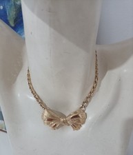 COLLANA FIRMATA AVON GIROCOLLO